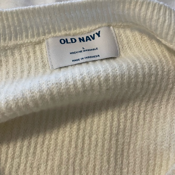 White old navy v neck sweater - Picture 2 of 3